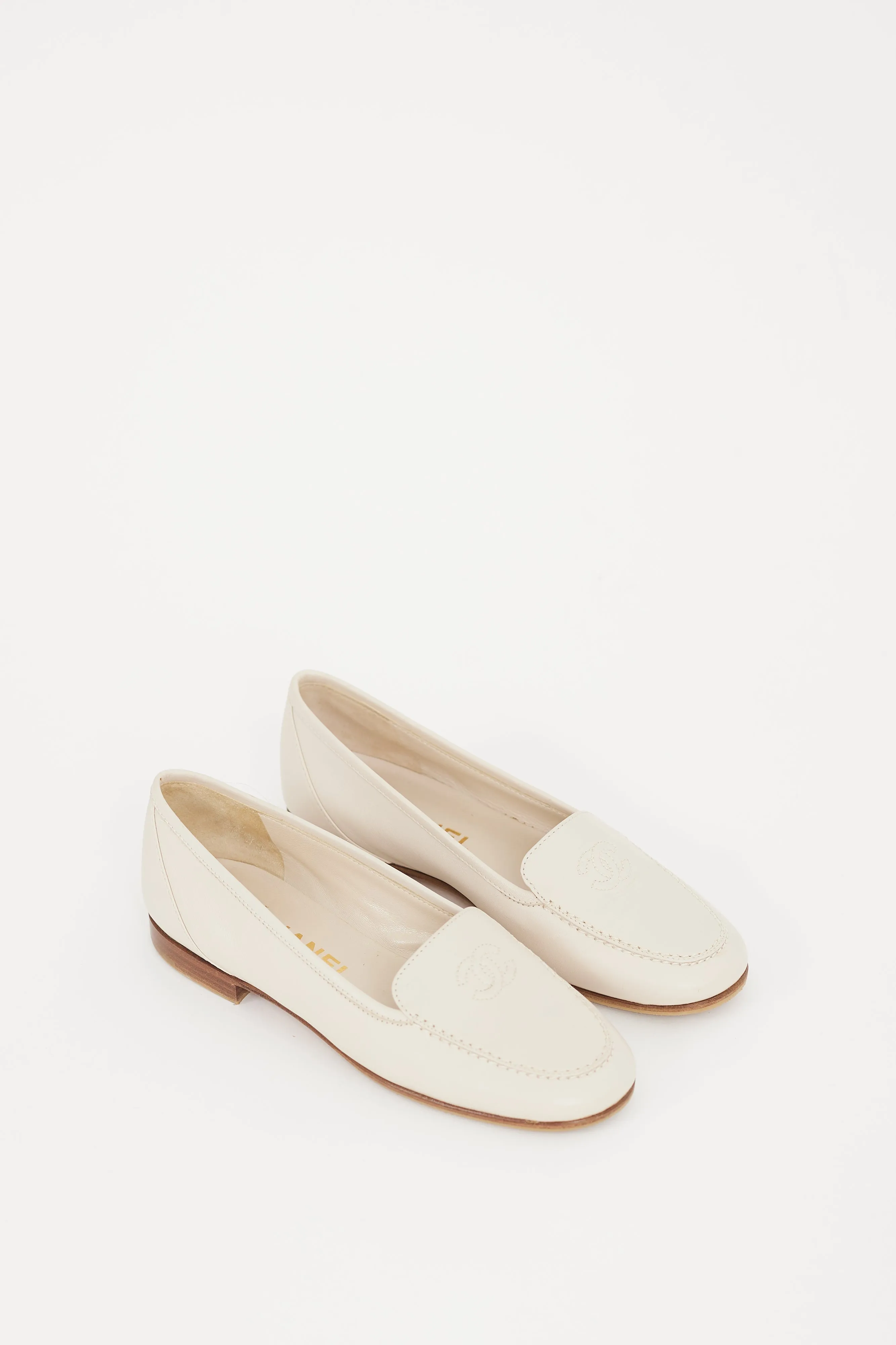 Cream CC Logo Loafer