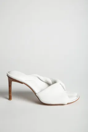 JACQUEMUS | BAGNU HEELS