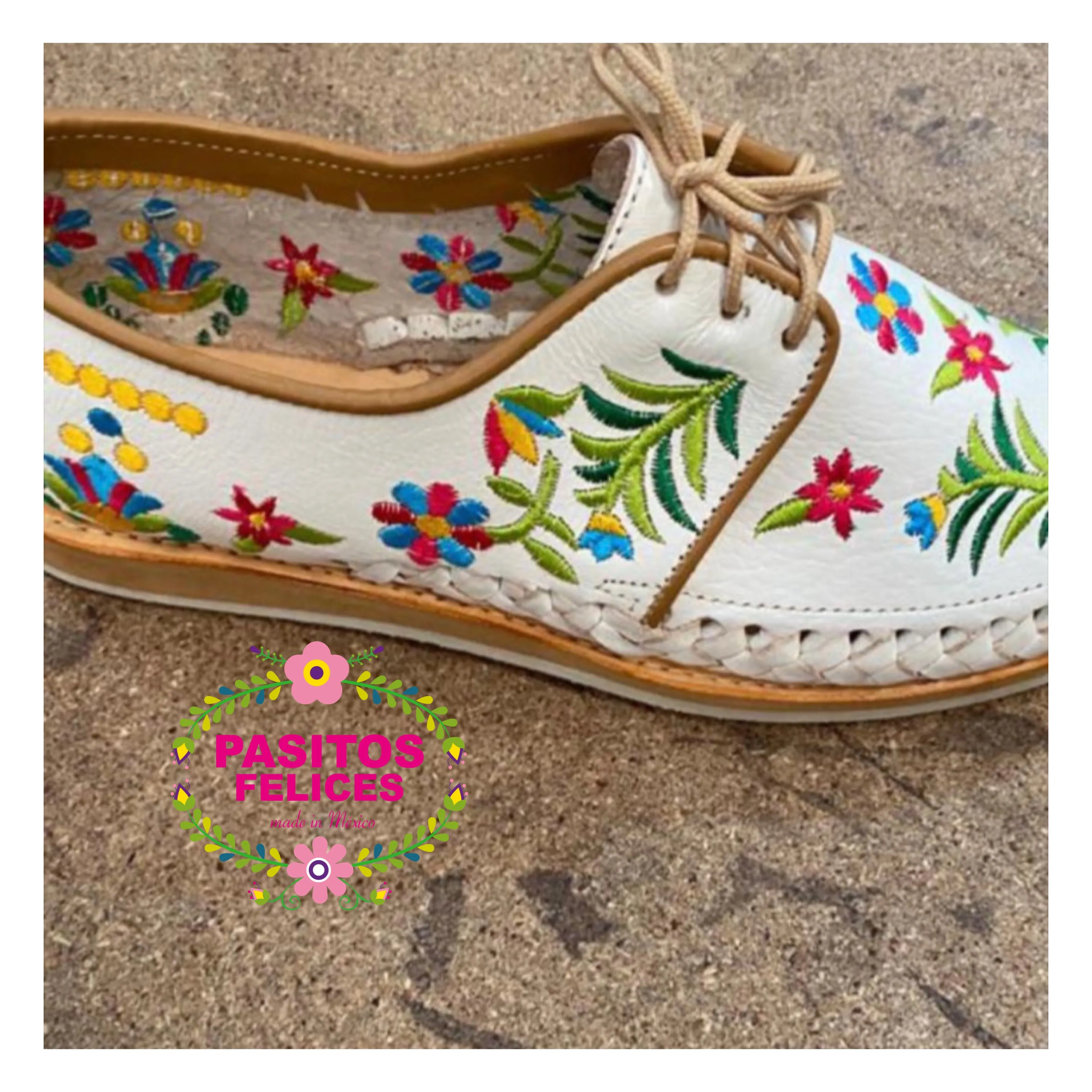 Xochime - White Embroidered Loafers